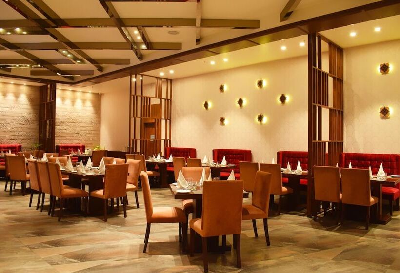 هتل Asia One Earth