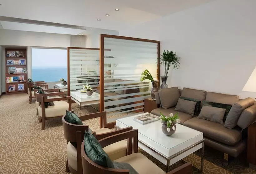 Carlton Tel Aviv Hotel – Luxury On The Beach