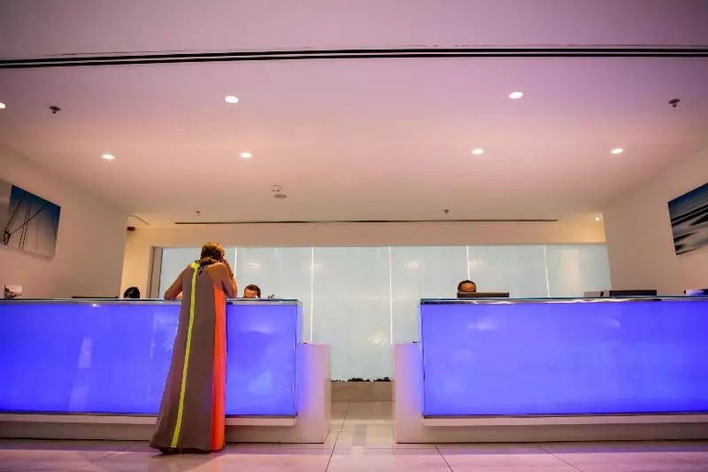 Carlton Tel Aviv Hotel – Luxury On The Beach