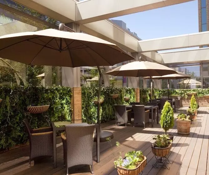 בית מלון כפרי Century Royal