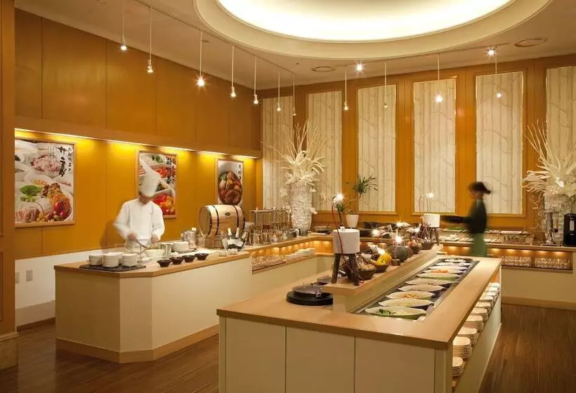 בית מלון כפרי Century Royal