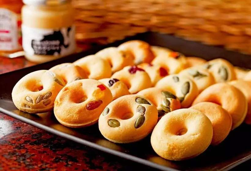 בית מלון כפרי Century Royal