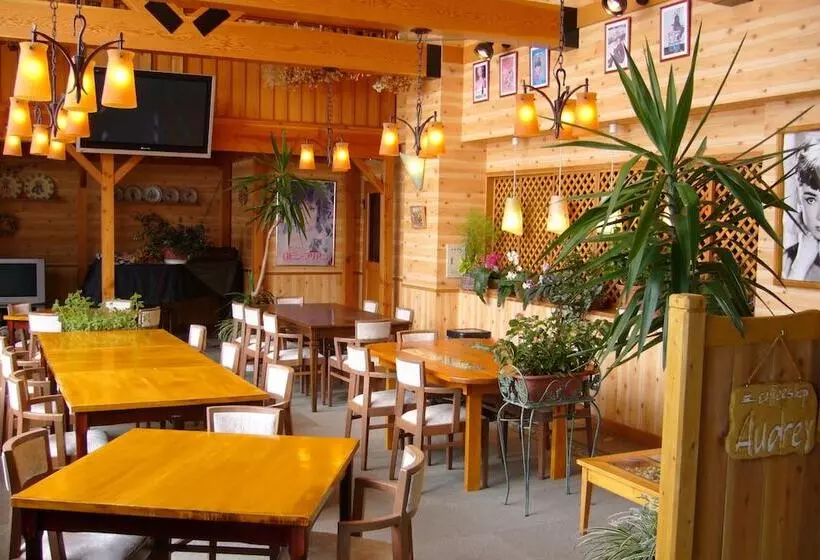 Szálloda Charade Inn Shiga