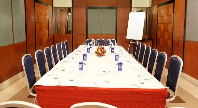 호텔 Greenpark Visakhapatnam