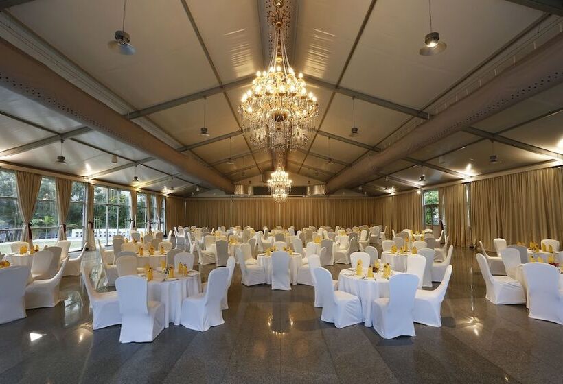 בית מלון כפרי Greenpark Visakhapatnam