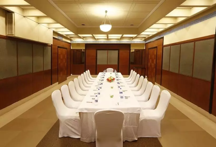 호텔 Greenpark Visakhapatnam