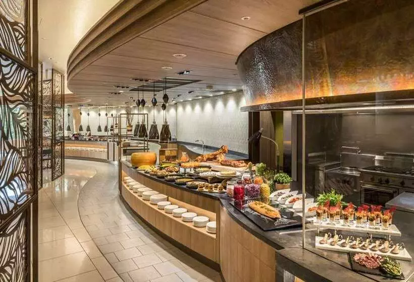 בית מלון כפרי Hilton Tokyo Bay