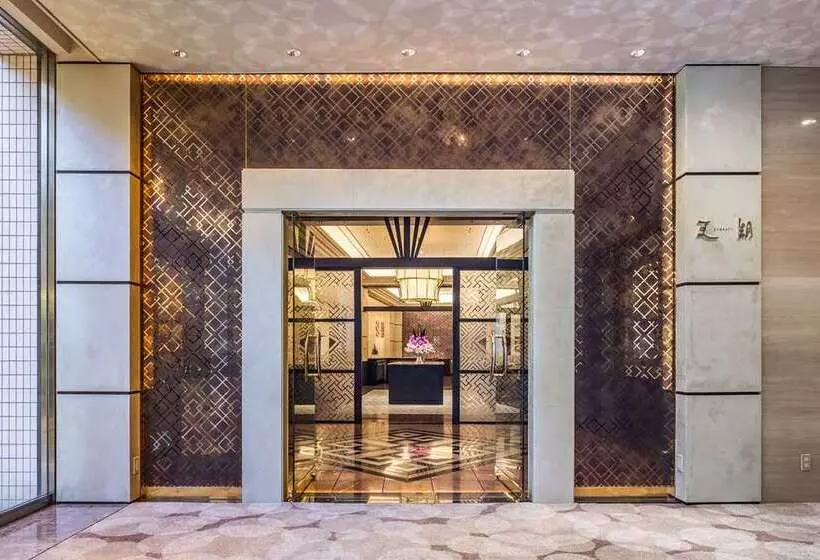 בית מלון כפרי Hilton Tokyo Bay