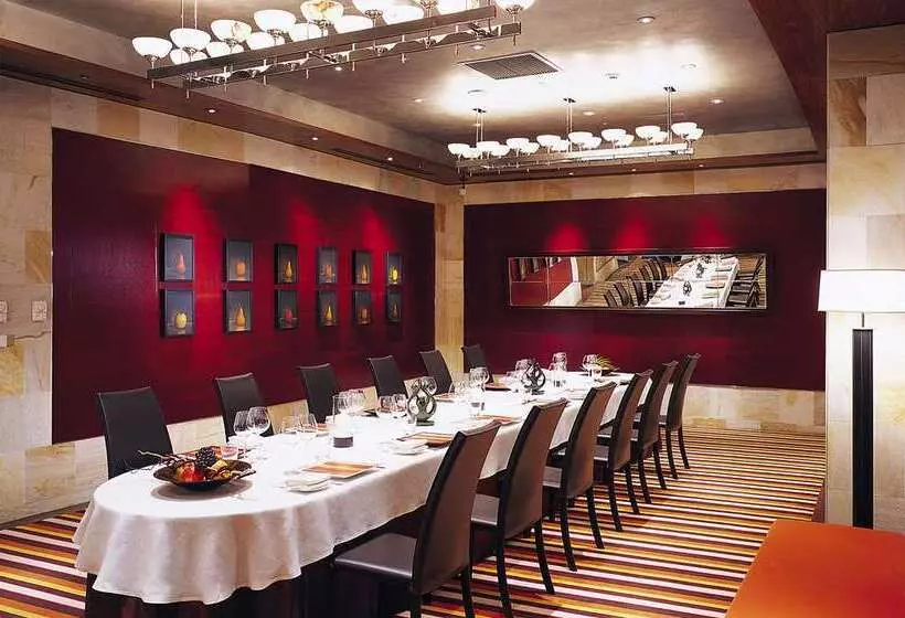 בית מלון כפרי Hilton Tokyo Bay