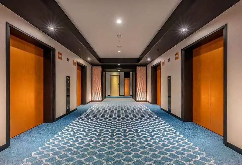 בית מלון כפרי Hilton Tokyo Bay