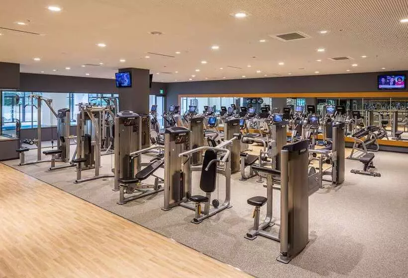 בית מלון כפרי Hilton Tokyo Bay