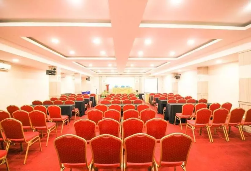 هتل Mutiara Merdeka