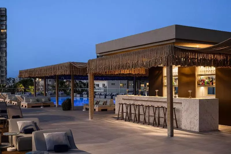 Отель Sheraton Grand Tel Aviv