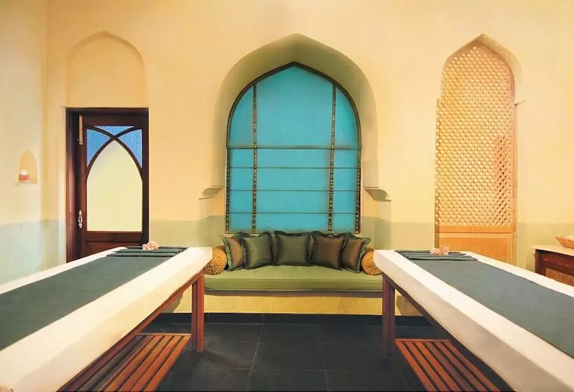 فندق Taj Usha Kiran Palace, Gwalior