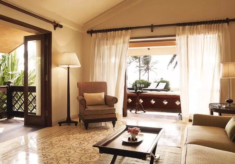 Taj Holiday Village Resort & Spa, Goa