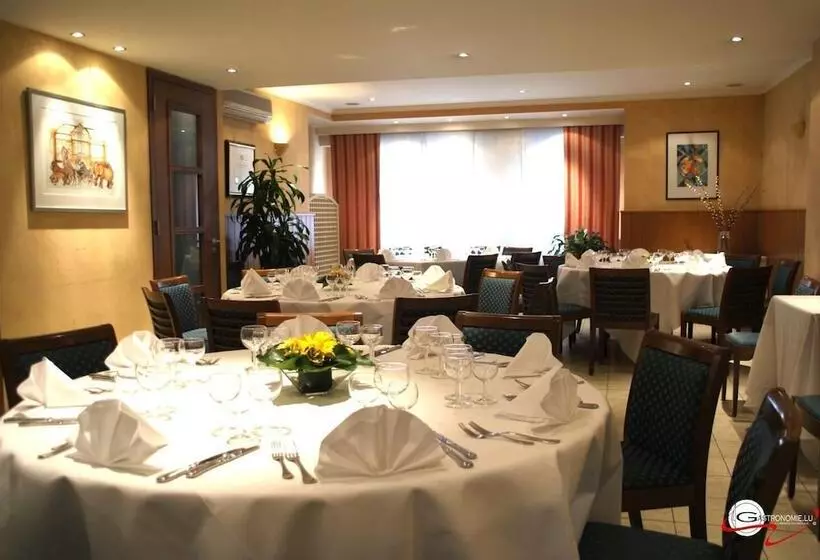 هتل Logis Hôtel Acacia