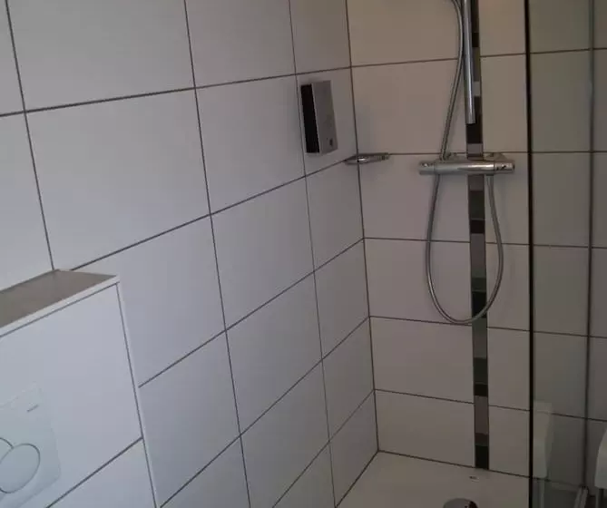 هتل Logis Hôtel Acacia