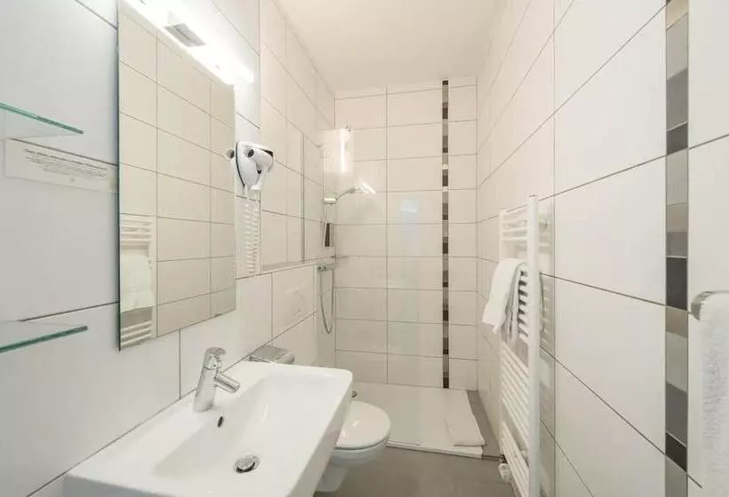 هتل Logis Hôtel Acacia