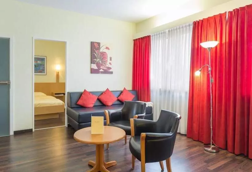 هتل Logis Hôtel Acacia