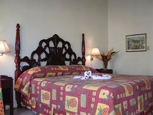 هتل Bar B Barn Beach