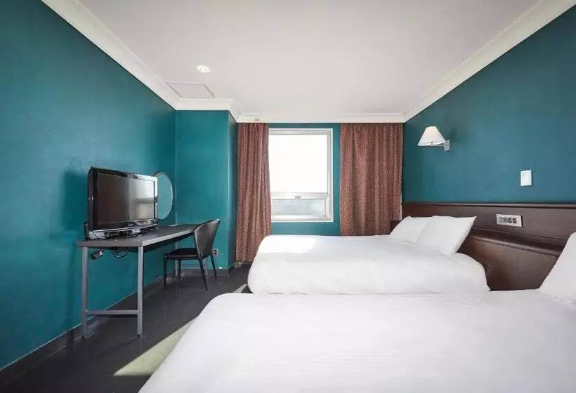 בית מלון כפרי Kolon