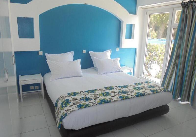 Mabrouk Hotel And Suites  Adult Only