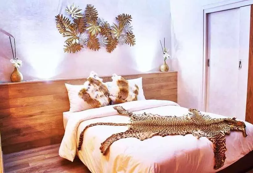 Mabrouk Hotel And Suites  Adult Only