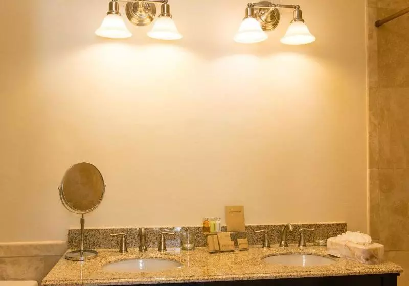 هتل Ocean Terrace Inn