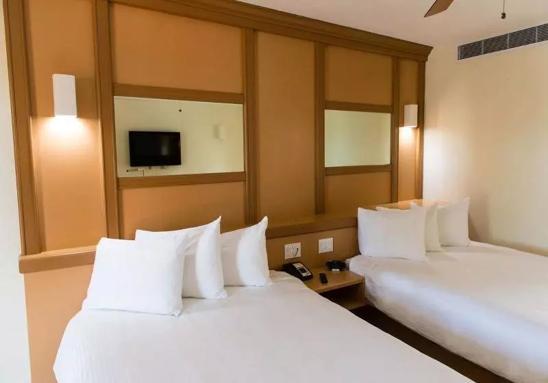 هتل Ocean Terrace Inn