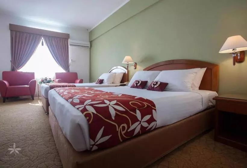 בית מלון כפרי Seri Malaysia Kuala Terengganu