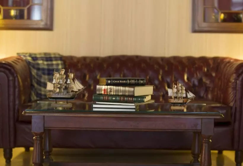 هتل The Mayflower