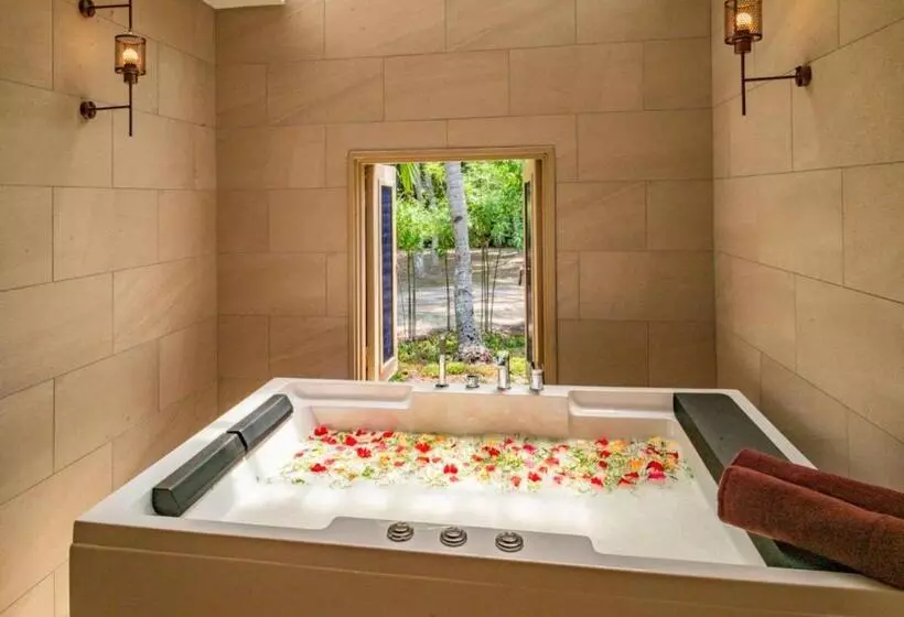 Pelangi Beach Resort & Spa, Langkawi