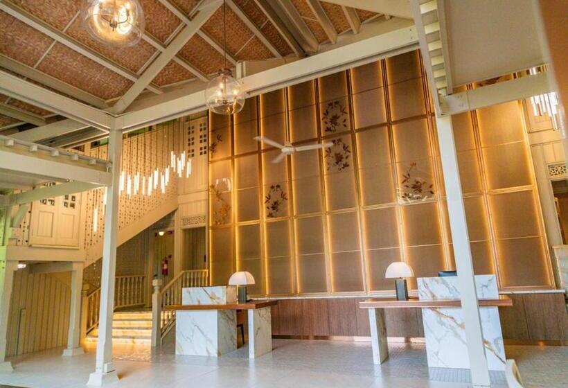 Pelangi Beach Resort & Spa, Langkawi