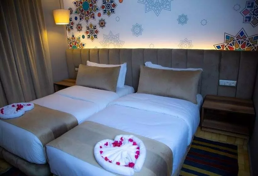 Rs Hotel Karam Palace