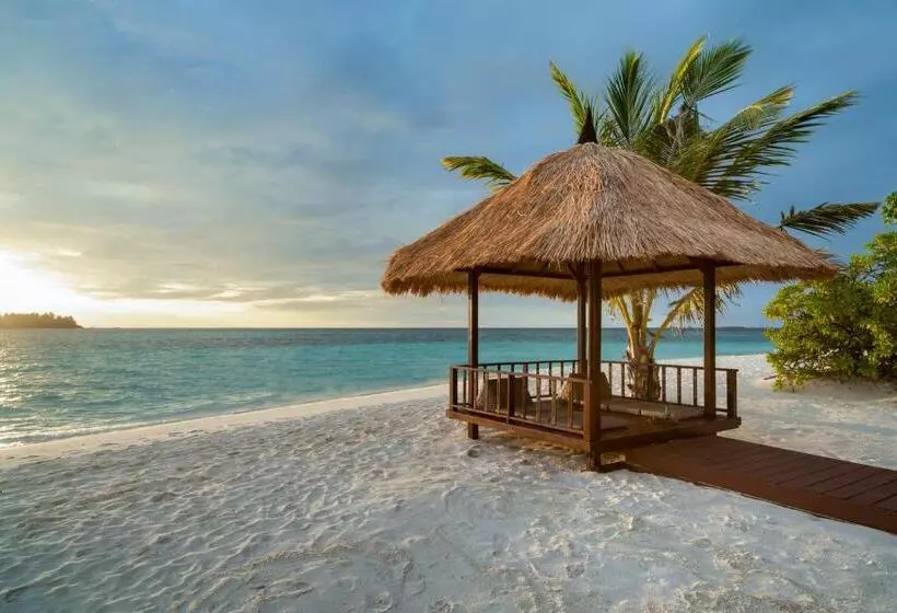 هتل Banyan Tree Vabbinfaru