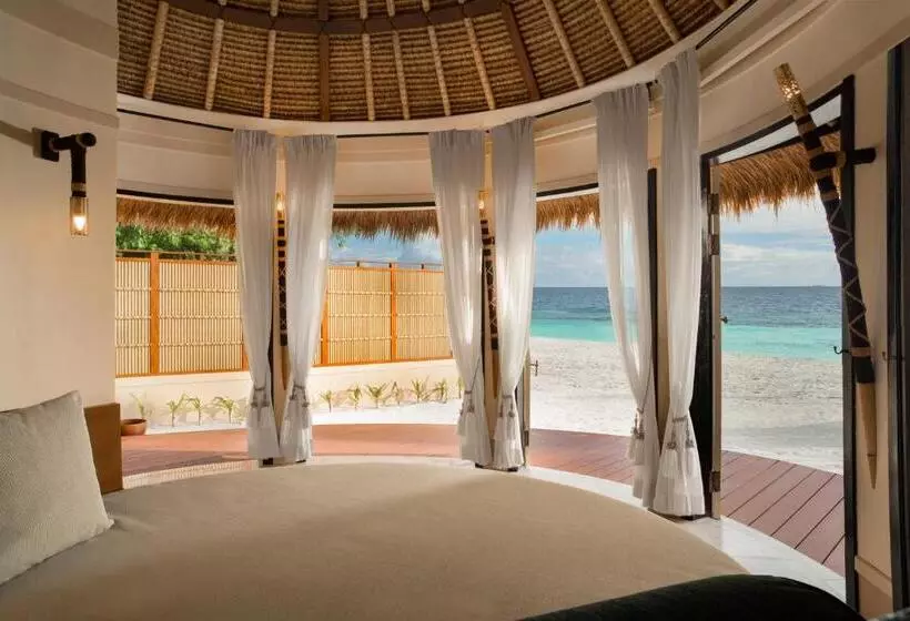 هتل Banyan Tree Vabbinfaru