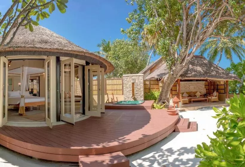 هتل Banyan Tree Vabbinfaru