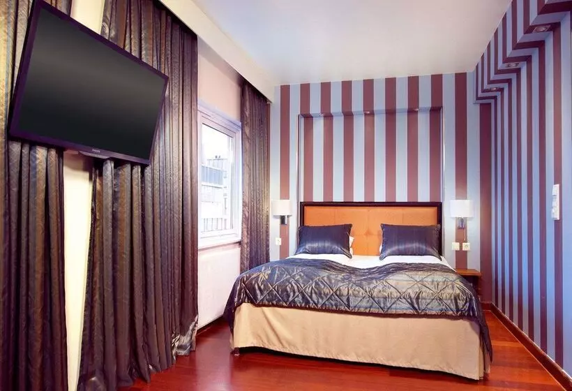 Clarion Collection Hotel Astoria