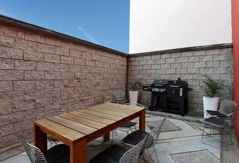 Отель Fiesta Inn Queretaro