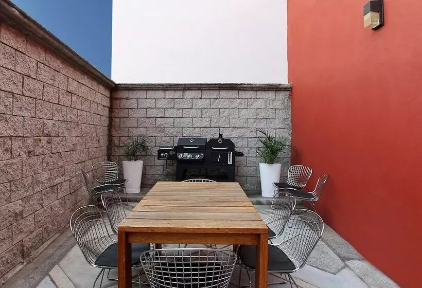 Отель Fiesta Inn Queretaro