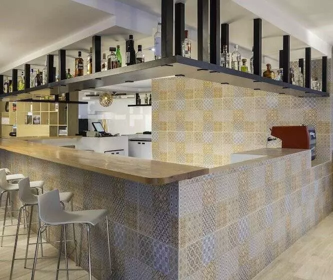 Отель Fiesta Inn Queretaro