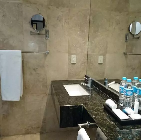 ホテル Gobernador