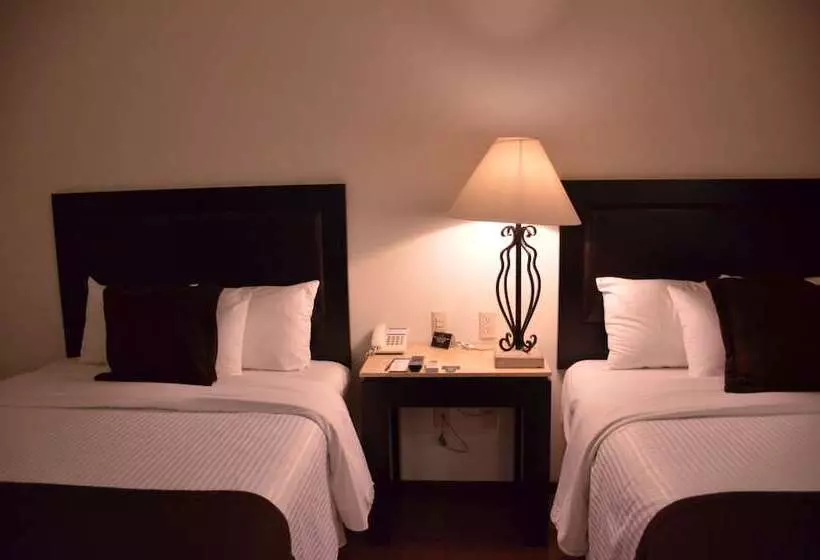 ホテル Gobernador