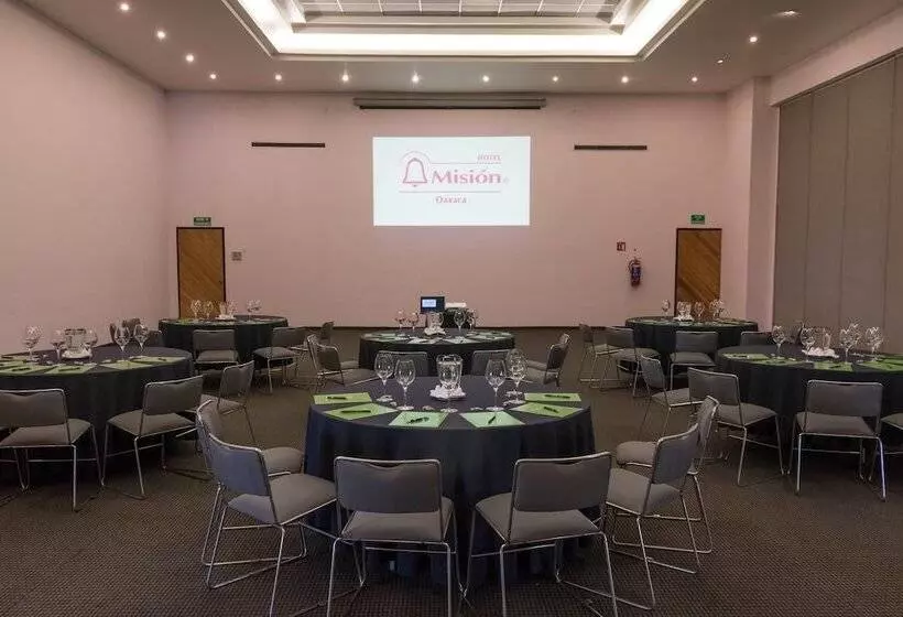 Отель Mision Oaxaca