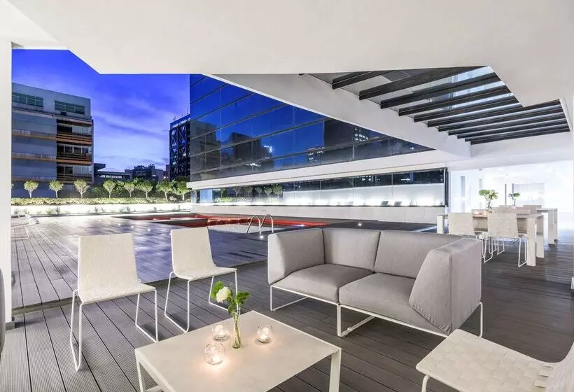 ホテル NH Collection Mexico City Reforma