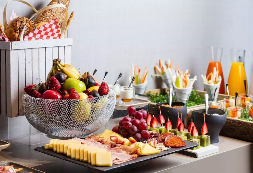 ホテル NH Collection Mexico City Reforma