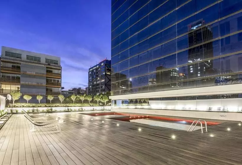 ホテル NH Collection Mexico City Reforma