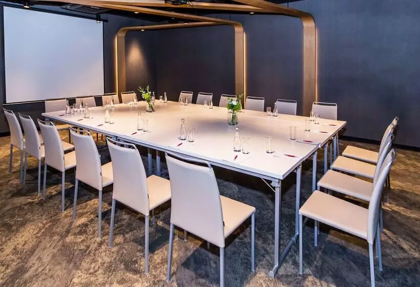 ホテル NH Collection Mexico City Reforma