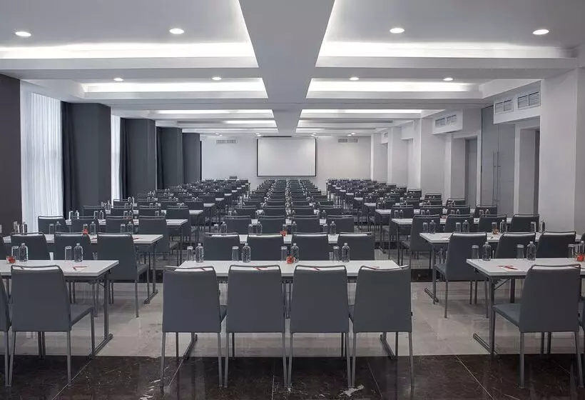 ホテル NH Collection Mexico City Reforma