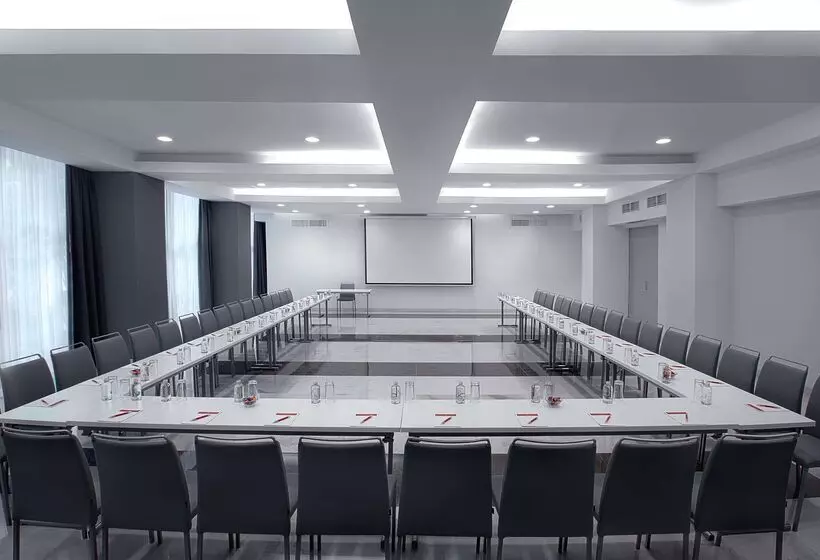 ホテル NH Collection Mexico City Reforma